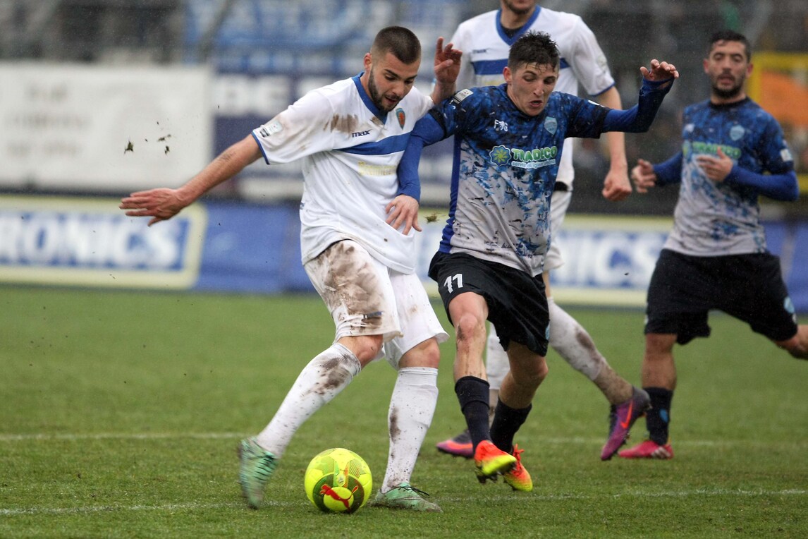 Calciomercato Modena, ufficiale: Persano in prestito