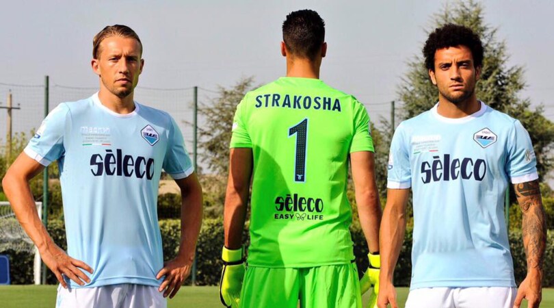 Lazio, presentata la maglia speciale per la Supercoppa Italiana