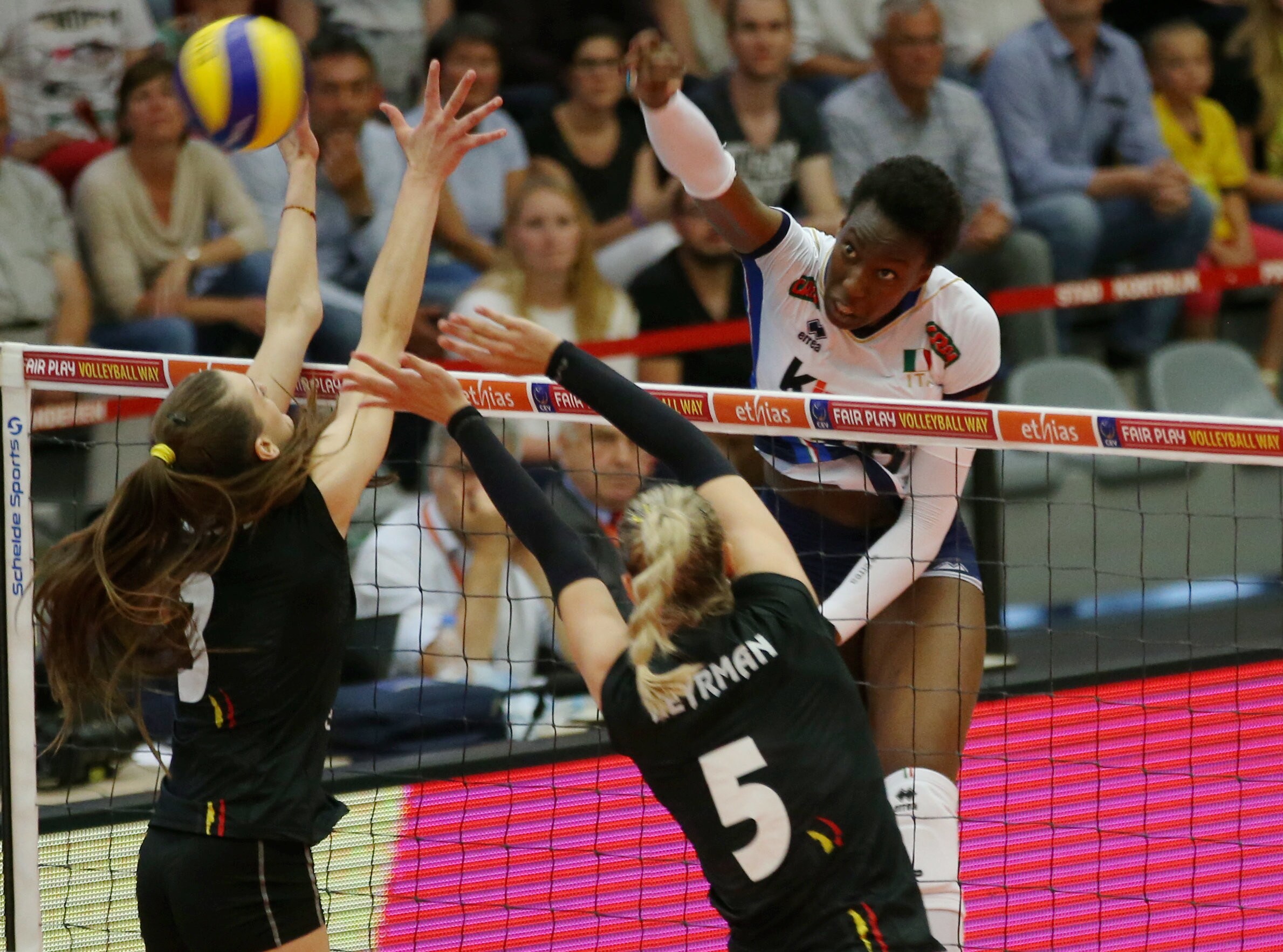 Volley: la nazionale femminile dal 19 in raduno a Roma