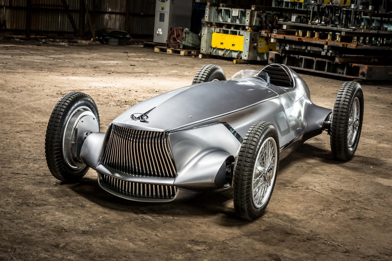 Infiniti Protoype 9, elettrica nostalgia