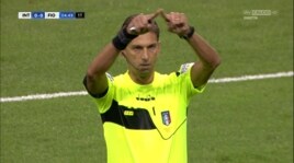 Inter, contatto Astori-Icardi: Tagliavento dà rigore dopo il Var