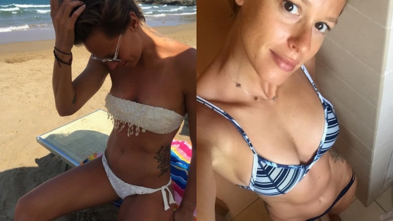Federica Pellegrini, bikini e relax in Puglia