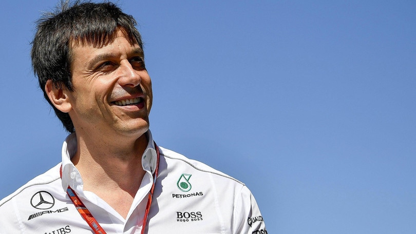 F1 Mercedes, Wolff: «Piloti allo stesso livello»