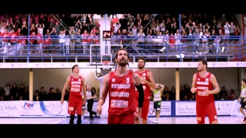 Tiro libero, guarda il trailer in esclusiva!