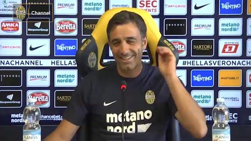 Pecchia: "Pazzini resta capitano"