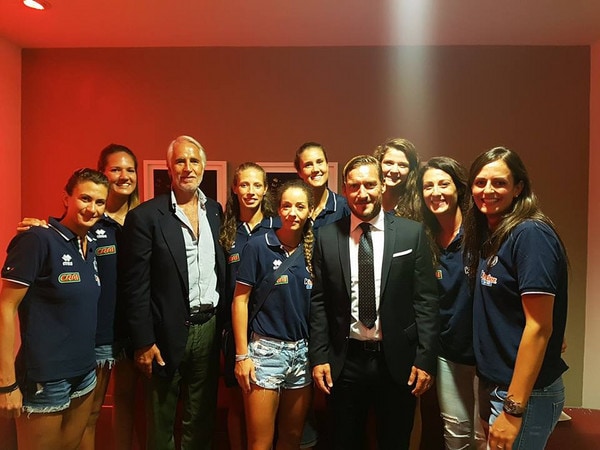 Volley: la nazionale femminile all'Olimpico con Malagò e Totti