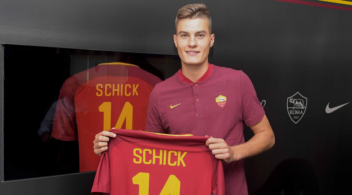 Ufficiale, Schick è della Roma: firma e maglia numero 14