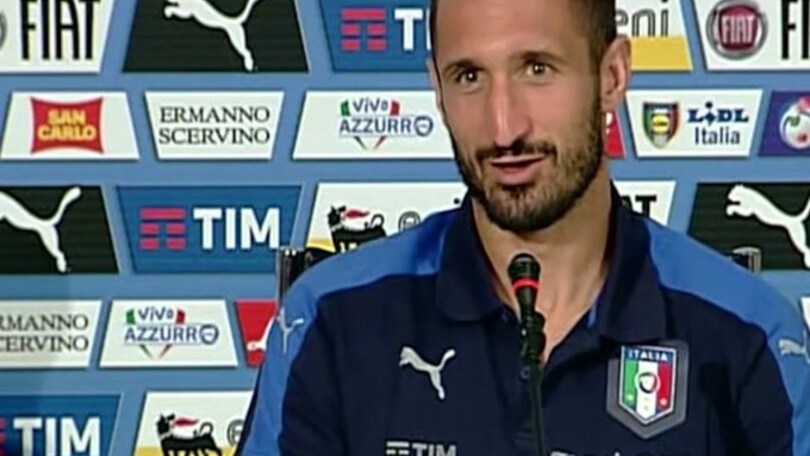 Chiellini: "Bernardeschi? Anche Higuain all'inizio fece fatica"