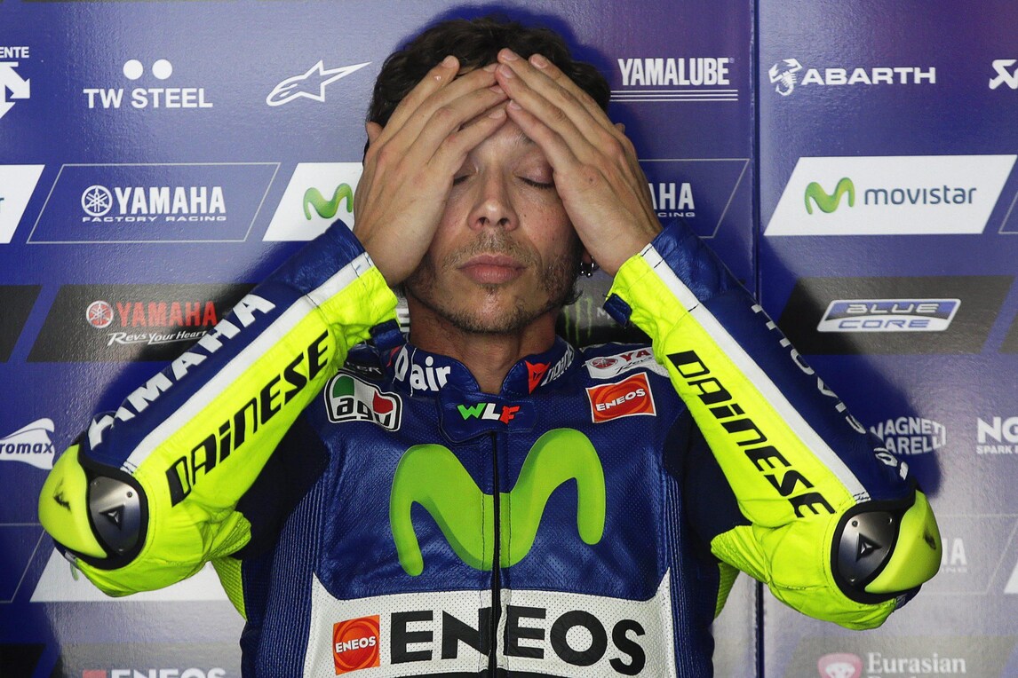 MotoGp, Valentino Rossi: «Sarò in pista a ottobre in Giappone»