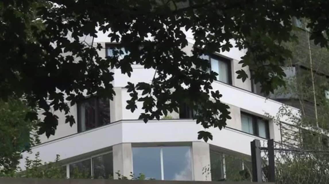 Neymar trasloca in una maxi villa a Parigi