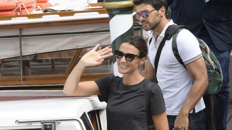 Venezia, c'è anche Anna Foglietta in darsena
