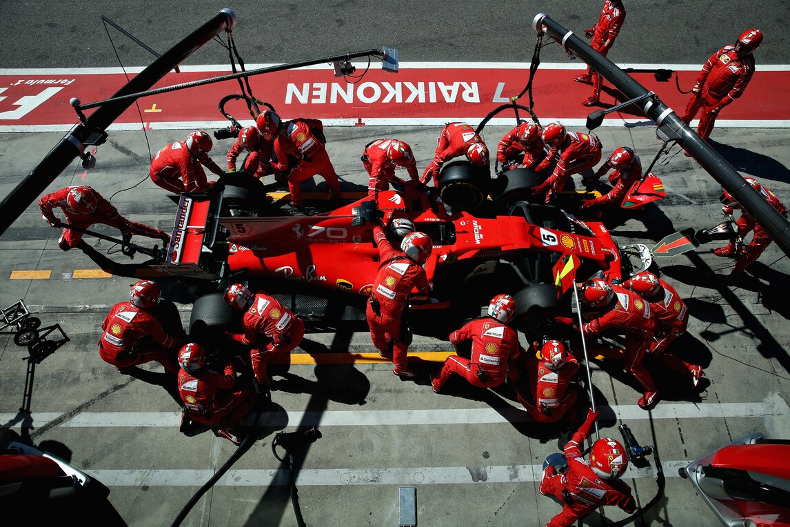 F1, Pirro: «La Ferrari è competitiva»