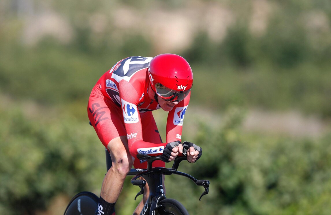 Vuelta, Froome domina anche a cronometro: Nibali perde 57"