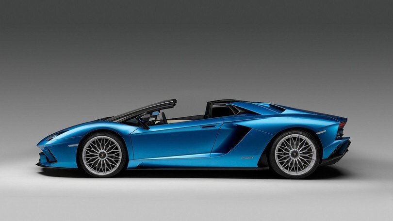 Lamborghini Aventador S Roadster, foto