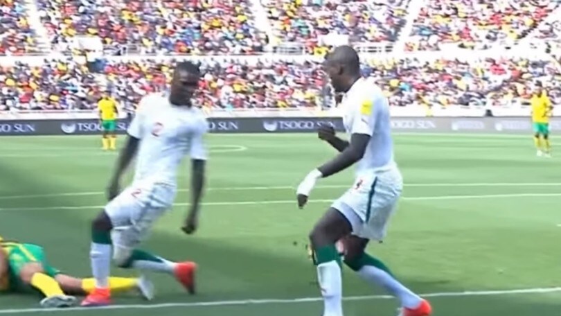 Sud Africa-Senegal, il fallo di mano inesistente di Koulibaly