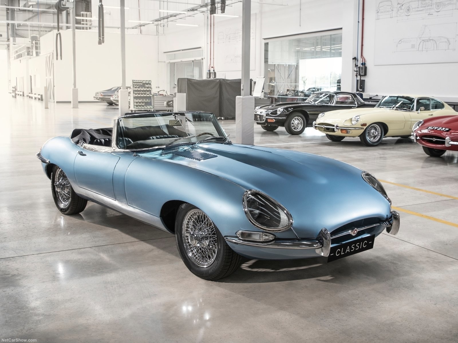 Jaguar, dal 2020 una versione elettrificata per ogni modello