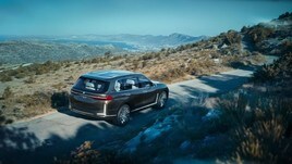 Bmw X7 iPerformance Concept: lusso formato maxi