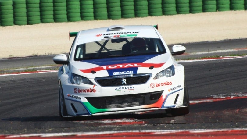 Campionato TCR, il Corsport in pista a Imola con Peugeot