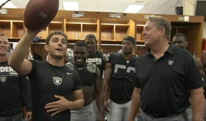 Nfl, Tavecchio nella storia: primo italiano in campo
