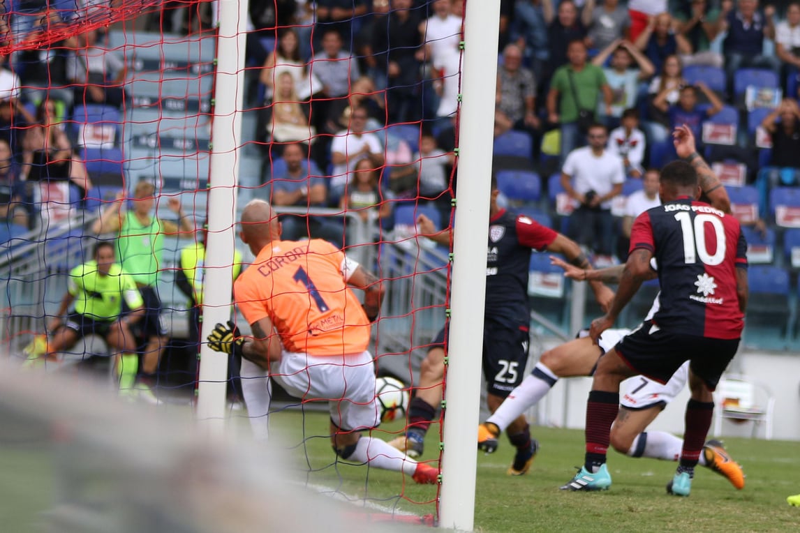 Moviola Serie A: Maresca, che errori! Benevento e Cagliari senza un rigore