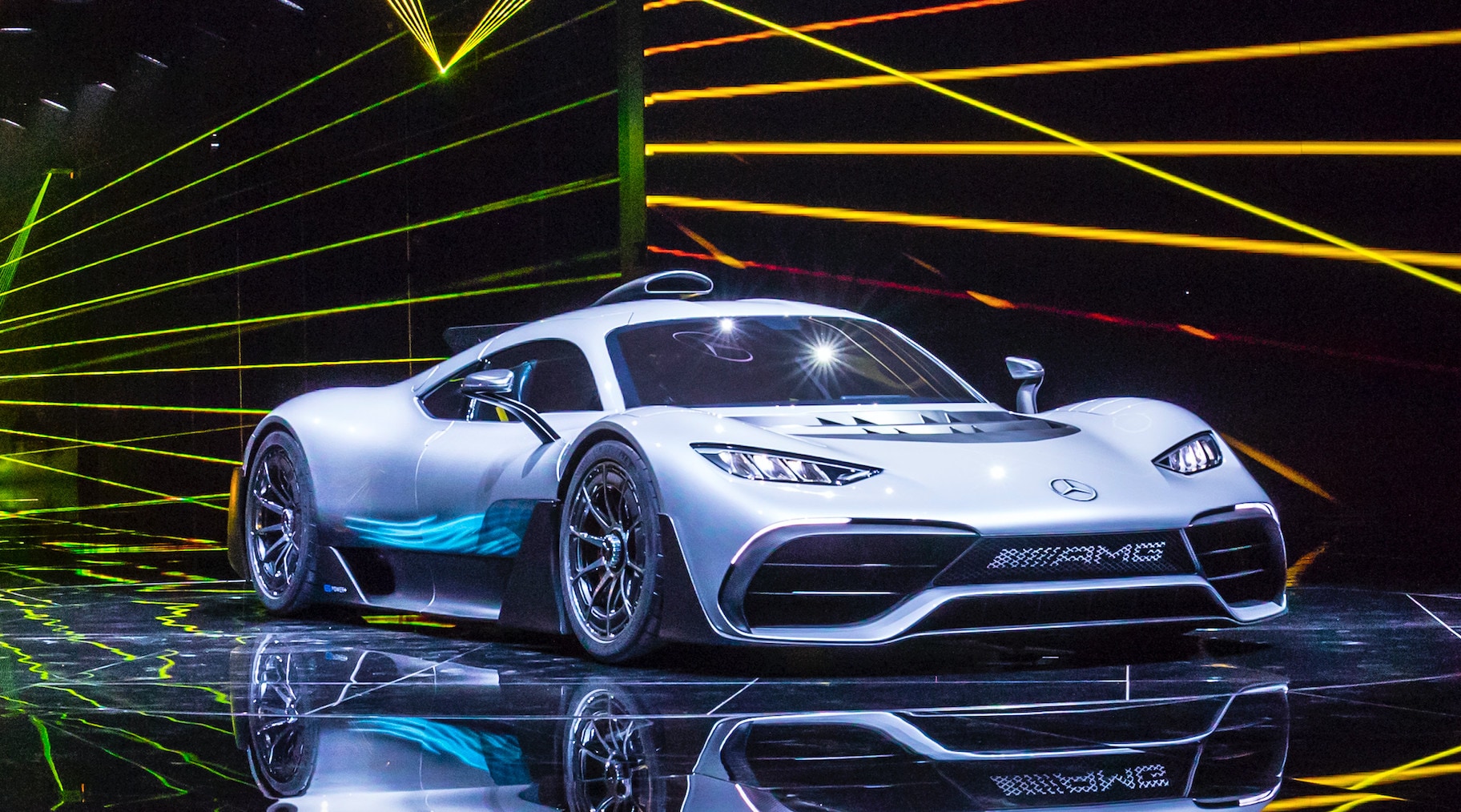 Mercedes Amg Project One, sfida a LaFerrari da 1000 cv