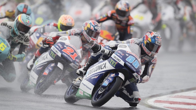 Moto3, paura per Martin: investito in allenamento