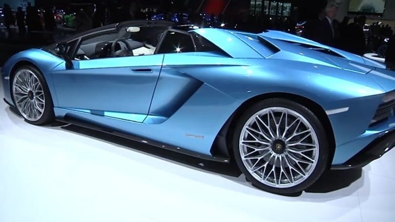 Lamborghini Aventador S Roadster: bella e impossibile