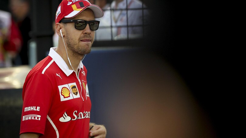 F1 Gp Singapore, Vettel: «Non so cosa è successo tra Kimi e Verstappen»