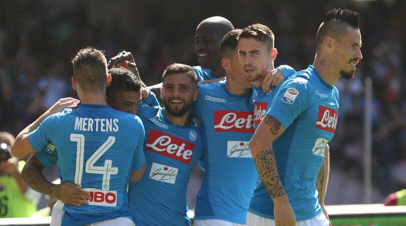 Napoli-Benevento 6-0: Mertens, che show!