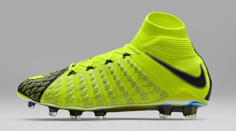 Nike e Fifa 18, ecco gli scarpini speciali. Nella realtà saranno ai piedi di Cavani e Icardi