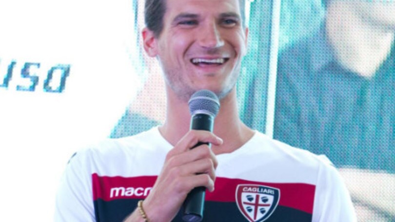 Serie A Cagliari, differenziato per Andreolli e Van der Wiel