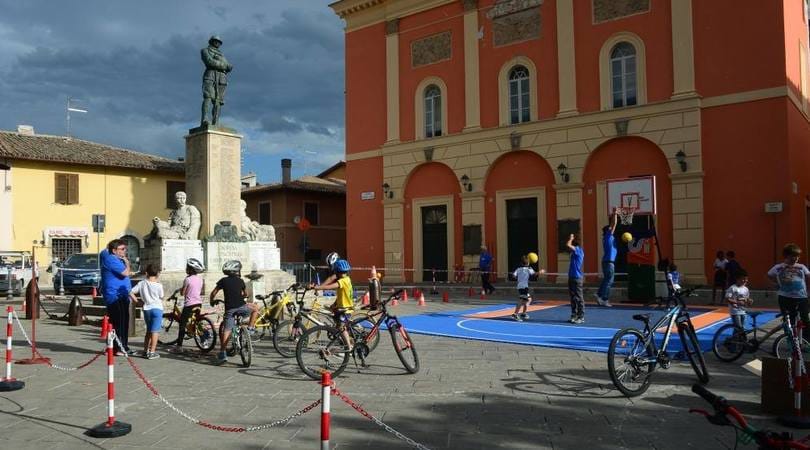 Norcia, piazza San Benedetto diventa un Villaggio dello Sport