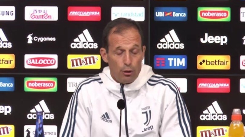 Allegri: "Higuain deve rimanere tranquillo"