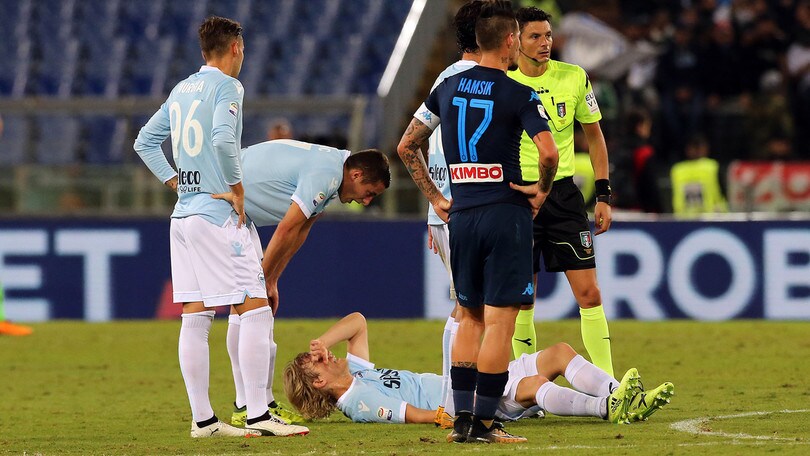 Il medico della Lazio: «Basta torna tra un mese, per Bastos tre settimane di stop»