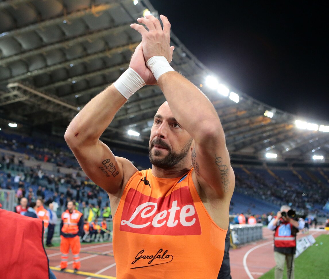 Papà Reina sposa Napoli: «Pepe può dare ancora tanto»