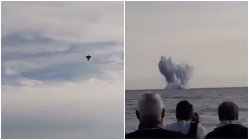 Terracina, Caccia precipita in mare durante air show. Morto il pilota