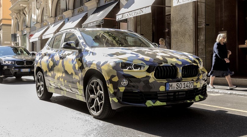 Bmw X2, il Suv sfila alla Settimana della Moda