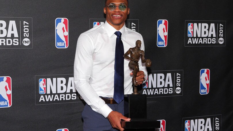 NBA, rinnovo da record per Westbrook!
