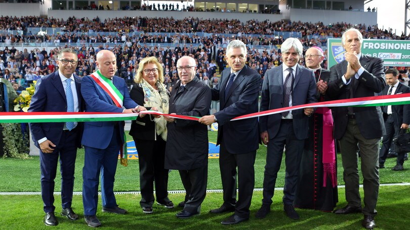Stirpe: Frosinone, uno stadio per sognare