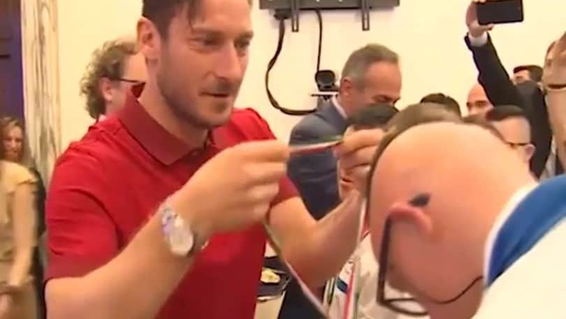 Totti rinuncia al corso di allenatore