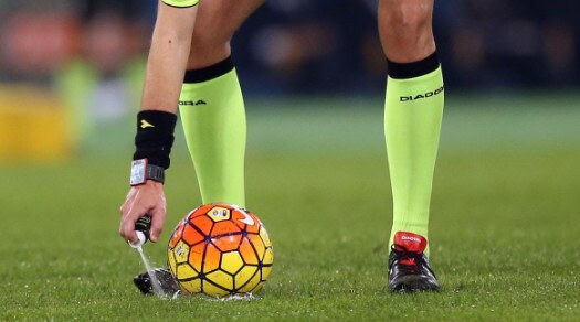 Serie B, arbitri: Palermo-Parma a Sacchi. Il Frosinone a Pezzuto