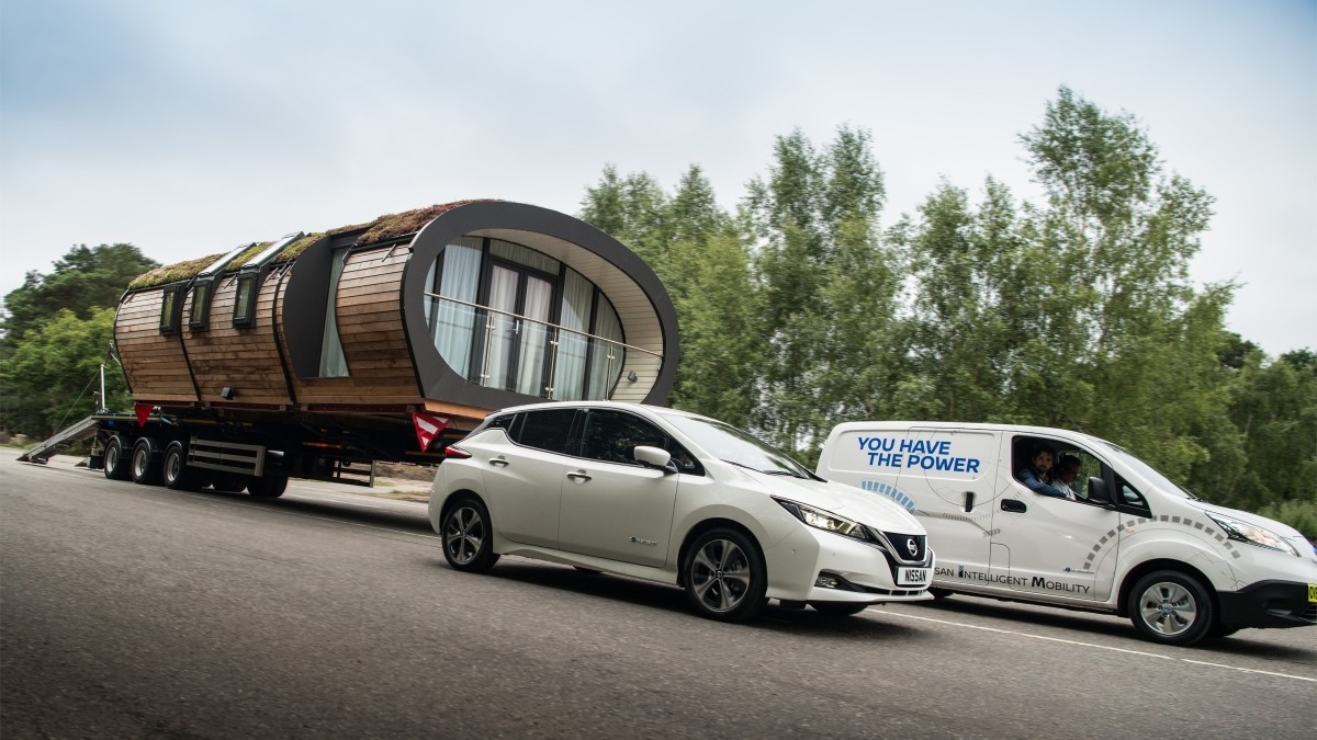 Nissan annuncia tre nuovi progetti sulla mobilità elettrica