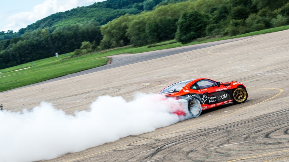 Toyota GT86, il drifting si vede anche dallo spazio
