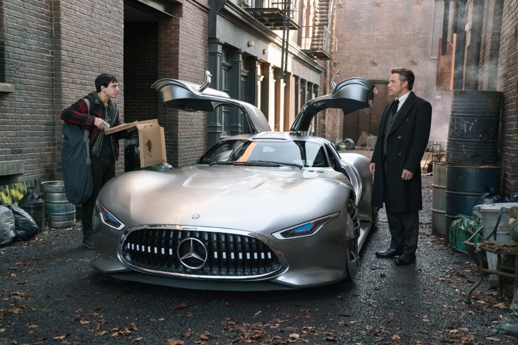 Justice League, le foto della nuova Batmobile