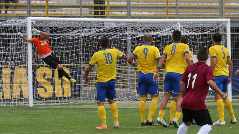 Serie C Viterbese, esonerato l'allenatore Bertotto