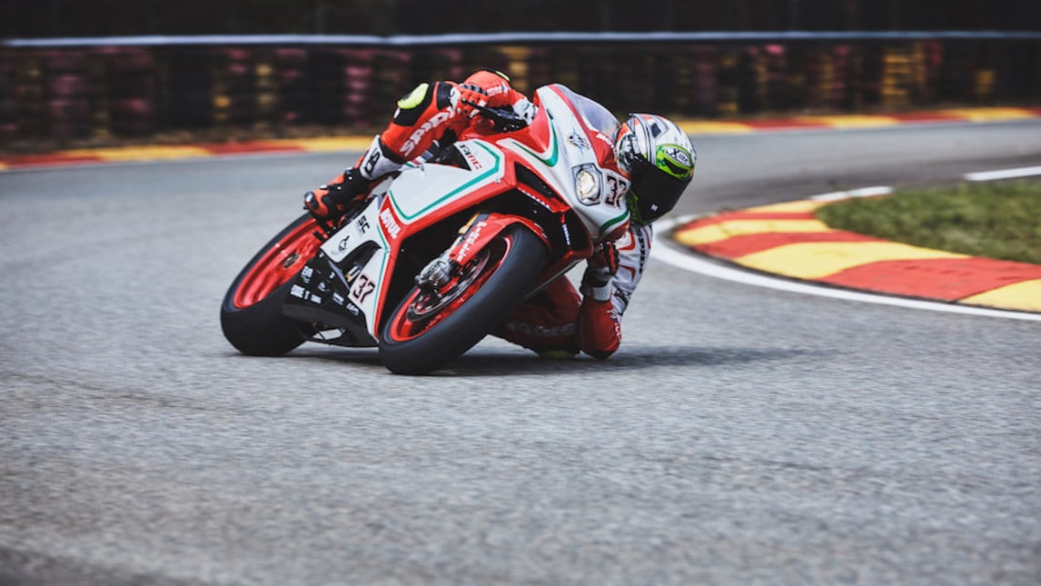 MV Agusta F4 RC, dal Mondiale Superbike alla strada