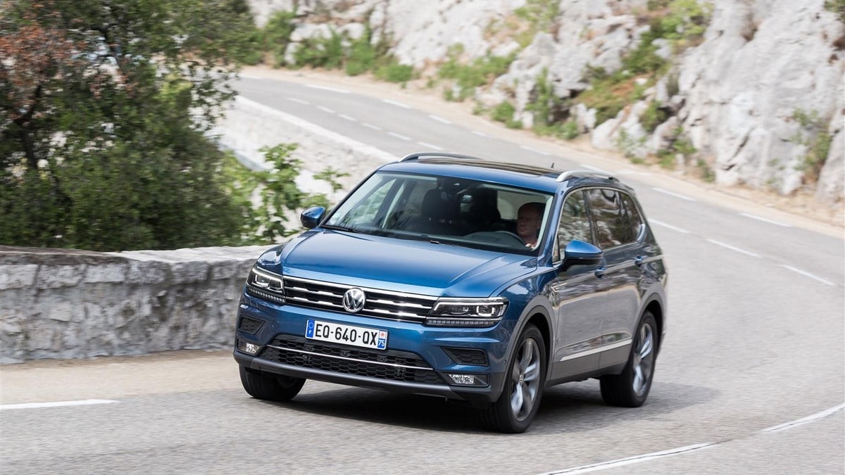 Volkswagen Tiguan Allspace, elogio dei 7 posti