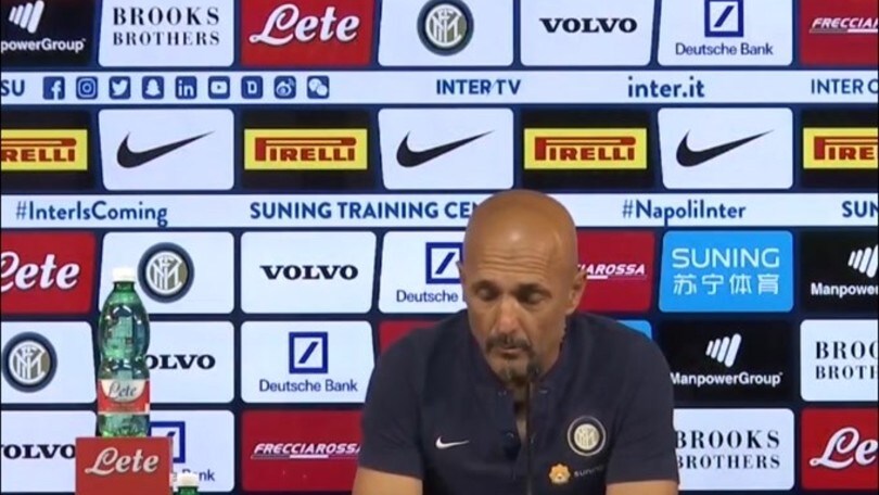Spalletti: "Napoli spot per il calcio. Sarri ministro dell'Economia"