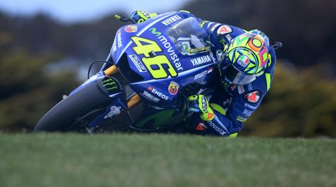 MotoGp Australia: la pole va a Marquez, settimo Valentino Rossi
