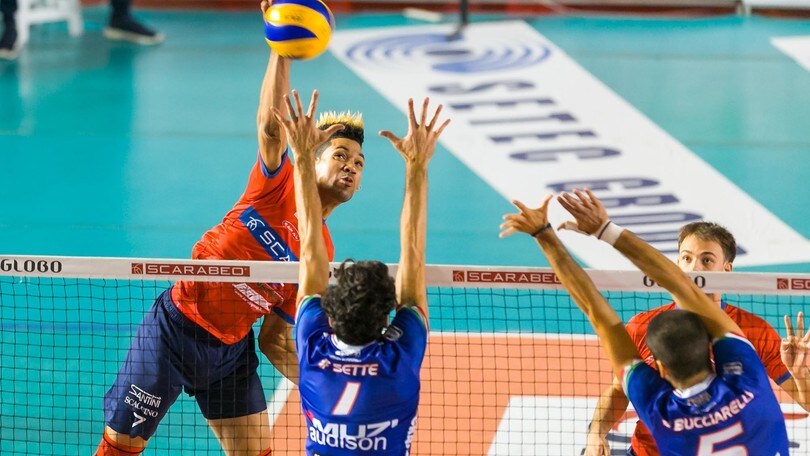 Volley: A2 Maschile, Girone Bianco: Roma vola, Grottazzolina corsara